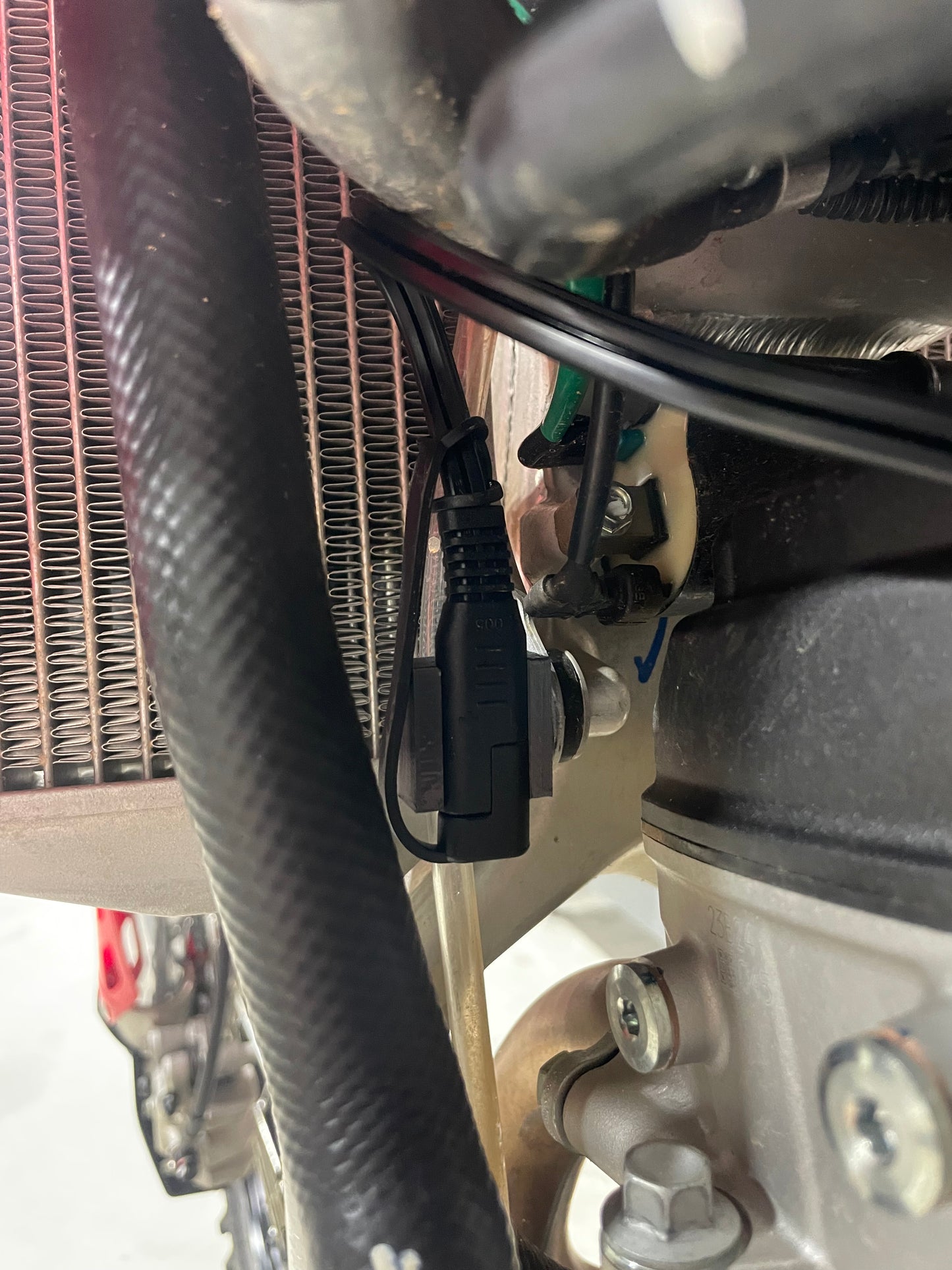 Battery tender pigtail holder 2022-2024 CRF250 and 2021-2024 CRF450